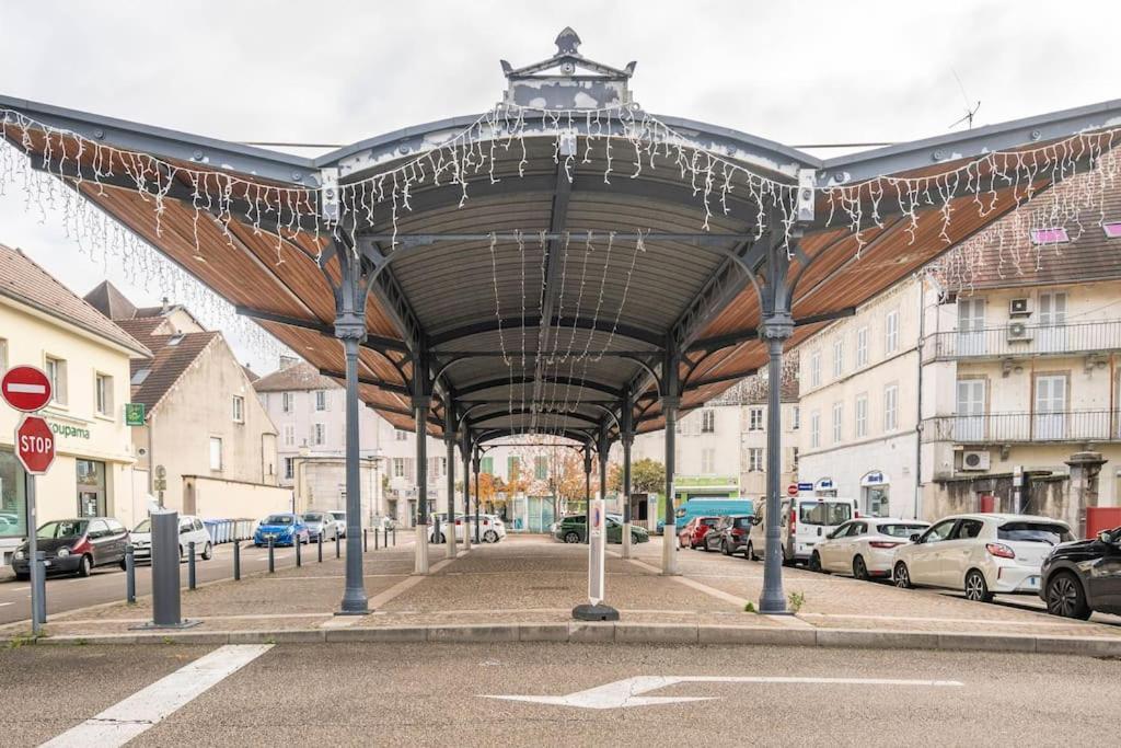 Superbe Appartement Avec Parking Gratuit Lons-le-Saunier Extérieur photo
