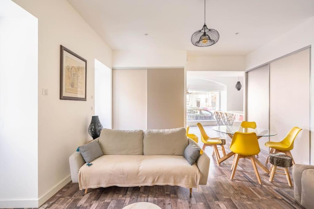 Superbe Appartement Avec Parking Gratuit Lons-le-Saunier Extérieur photo