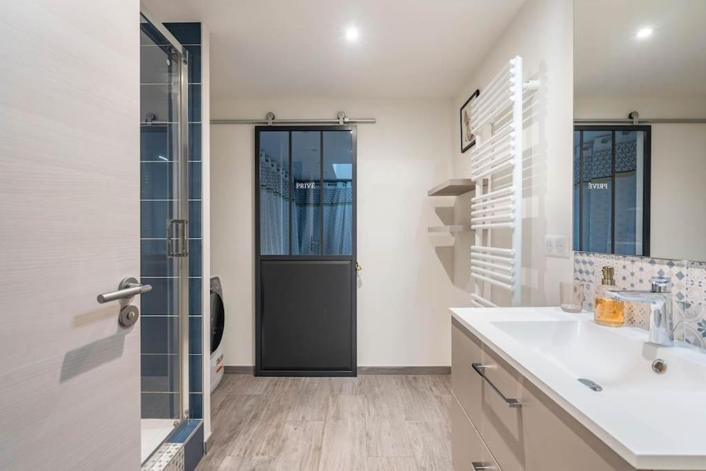 Superbe Appartement Avec Parking Gratuit Lons-le-Saunier Extérieur photo